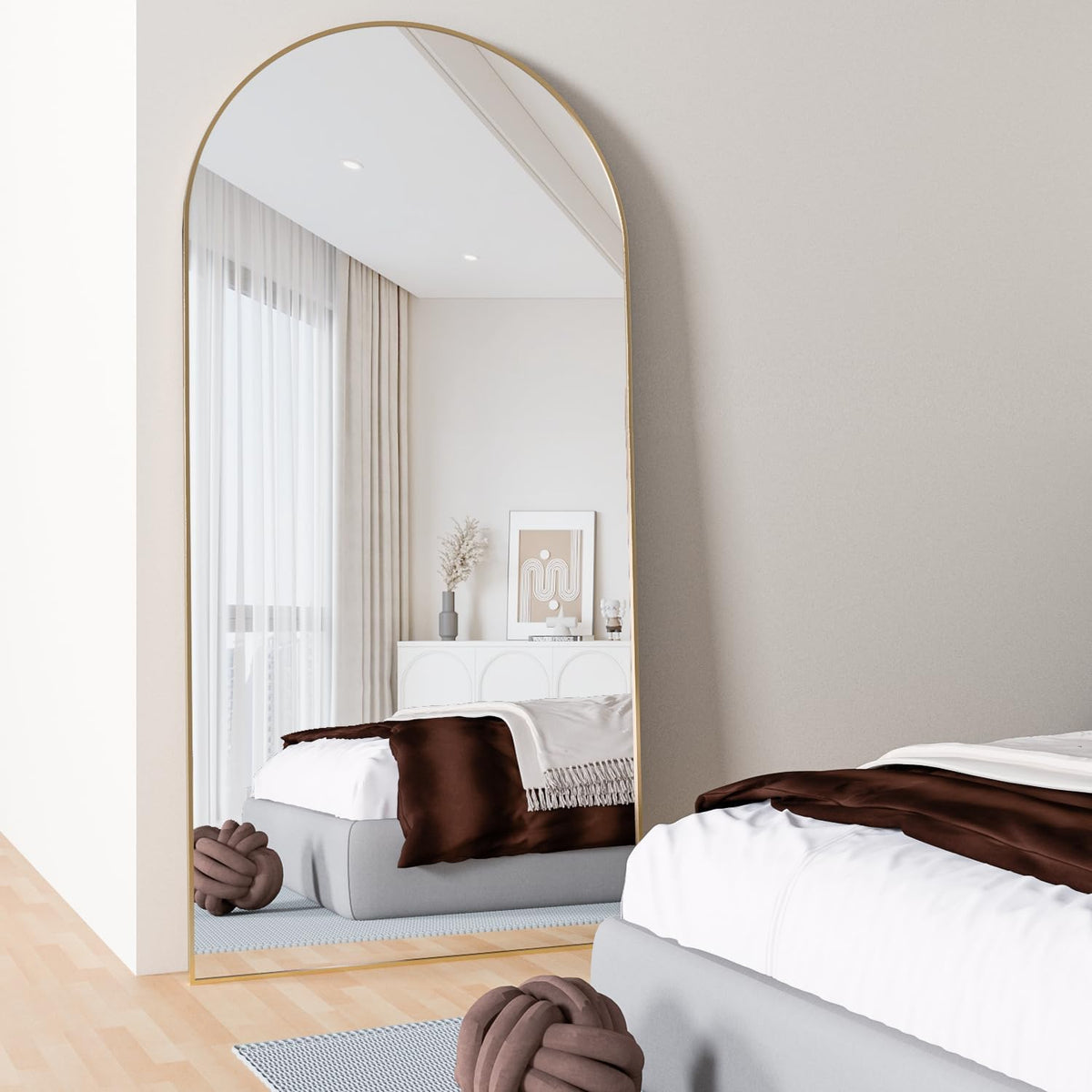 Gold arched floor mirror – view 8